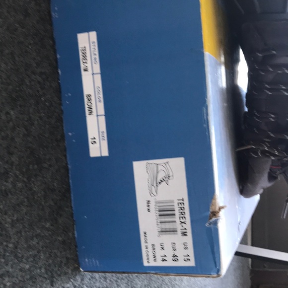 Men’s Winter Boots - Picture 6 of 8